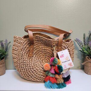 Donalworld NWT Boho Woven Straw Tote Bag + Rainbow Tassel 🍓🐚